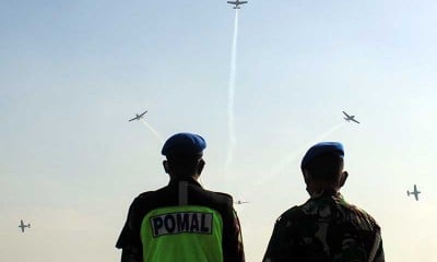 KSAL Laksamana TNI Yudo Margono Menerima Brevet Kehormatan Penerbang TNI AL