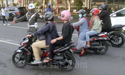 Razia Pengendara Motor Yang Tidak Menggunakan Masker di Makassar