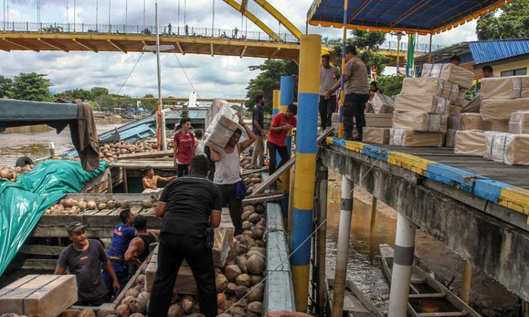Polisi Berhasil Gagalkan Penyelundupan Rokok Ilegal Senilai Rp4 miliar di Riau