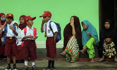 Terbatasnya Jaringan Telekomunikasi, SD di Konawe Sulawesi Tenggara Terpaksa Lakukan Pembelajaran di Sekolah