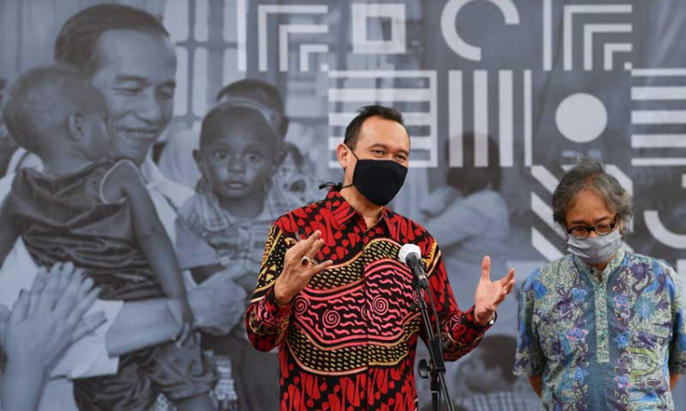 Presiden Jokowi Minta Bantuan Artis, Penyanyi dan Seniman Untuk Sosialisasikan Protokol Kesehatan