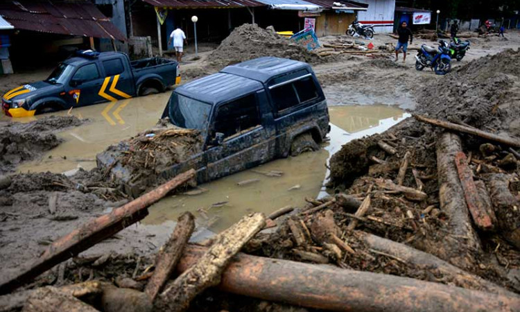 Ratusan Rumah Hilang Tersapu Banjir Bandang Luwu Utara
