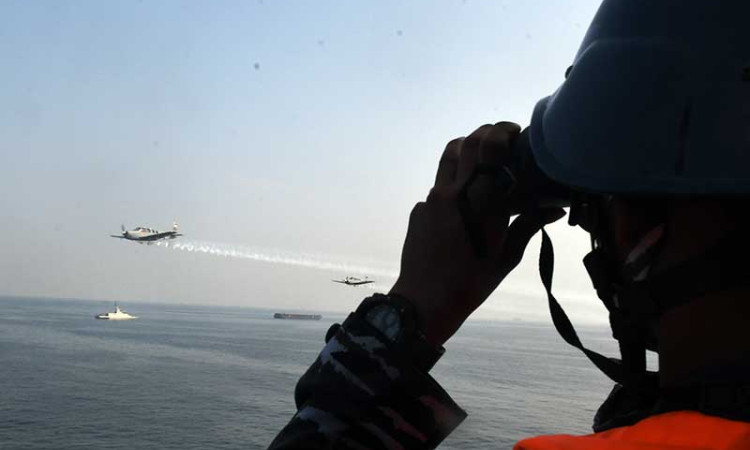 Pesawat Bonanza G-36 Menari di Langit Jakarta saat Latihan Tempur