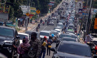 Jalanan Menuju Puncak Bogor Kembali Macet Setelah PSBB Dicabut