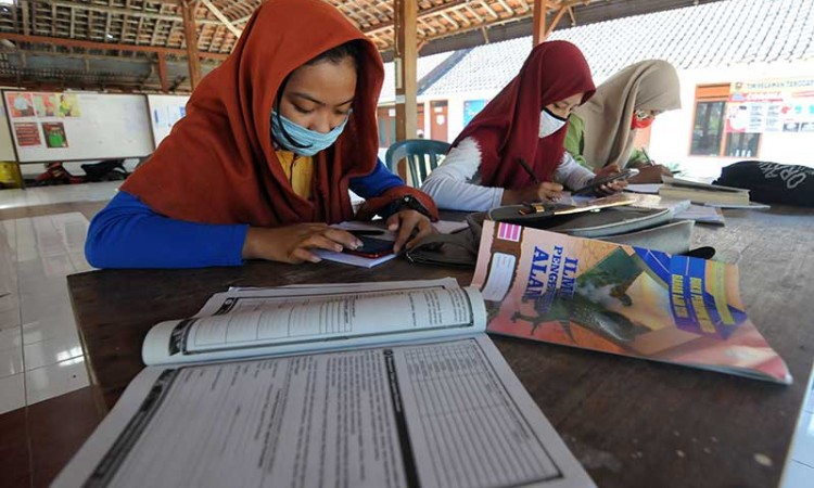 Desa di Boyolali Pasang 21 Titik Wifi Gratis Untuk Membantu Pembelajaran Online Warganya