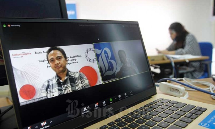 Bisnis Indonesia Bersama Telkomsigma Gelar Webinar Menyikapi Tren Teknologi Berbasis Digital Experience