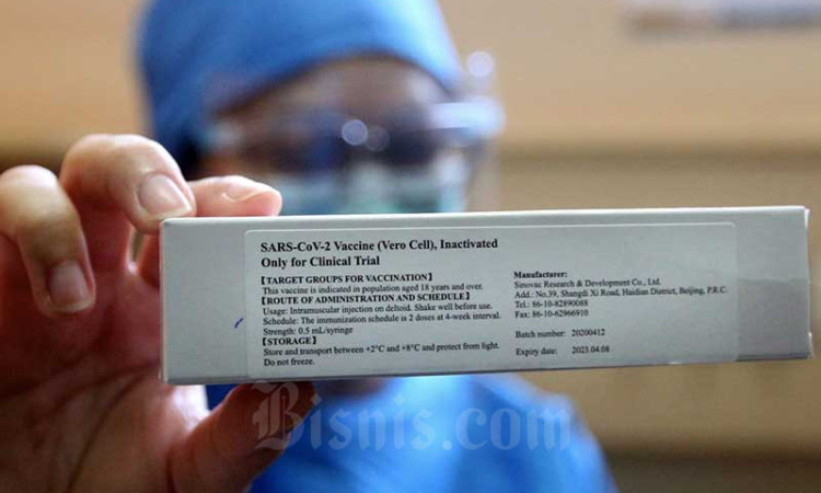 Tenaga Kesehatan Gelar Simulasi Uji Klinis Vaksin Covid-19 di Jawa Barat