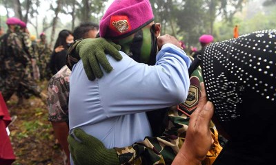 Pembaretan Perwira Remaja dan Bintara Remaja Korps Marinir TNI AL Digelar di Pantai Baruna Kondang Iwak Jawa Timur 