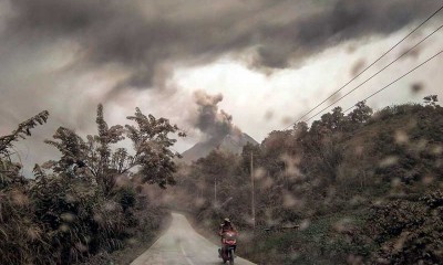 Gunung Sinabung Kembali Erupsi Dengan Ketinggian Kolom Abu Mencapai 4.200 Meter