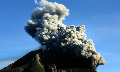 Gunung Sinabung Kembali Erupsi, PVMBG Minta Warga Hentikan Aktivitas di Daerah Rawan