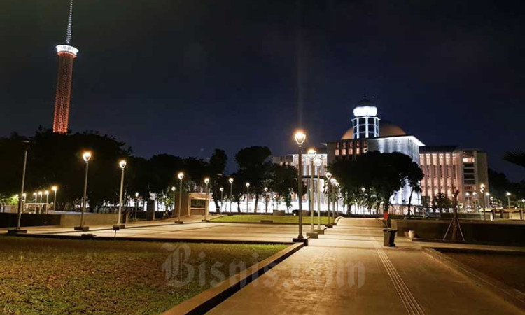 Inilah Potret Kemegahan Masjid Istiqal saat Malam Hari Pasca Direnovasi