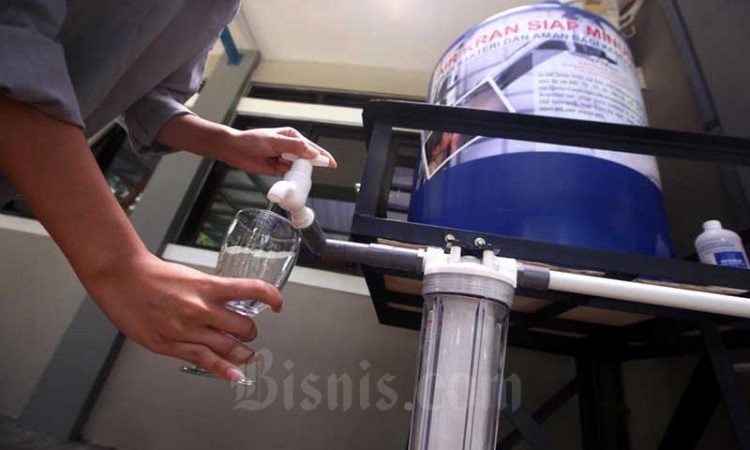 Pemkot Bandung Gandeng Sektor Swasta Sediakan Fasilitas Air Siap Minum Untuk Masyarakat