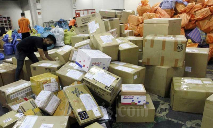 Bisnis Jasa Ekspedisi Tumbuh saat Pandemi Covid-19