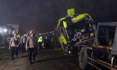 4 Orang Meninggal Dunia dalam Kecelakaan Bus Pariwisata di Jalur Dieng-Wonosobo
