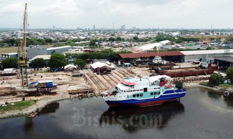 IKI Luncurkan Kapal Penyebrangan Penunpang Roro 500 GT KMP Takabonarte