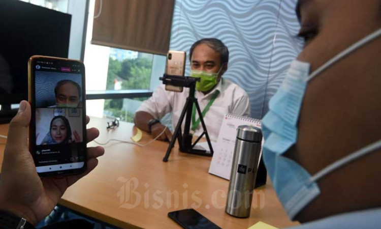 Bisnis Indonesia Gelar Diskusi Virtual Membahas Tips Menjaga Kesehatan Mental di Tengah Pandemi