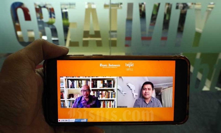 Bisnis Indonesia Gelar Webinar Bertajuk Economic Outlook 2021 : Menebak Arah Ekonomi 2021, Peluang dan Tantangan
