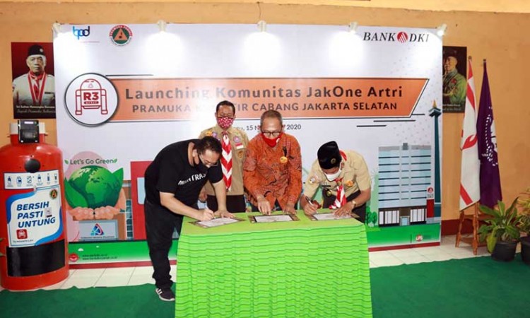 Bank DKI Launching Komunitas JakOne Artri