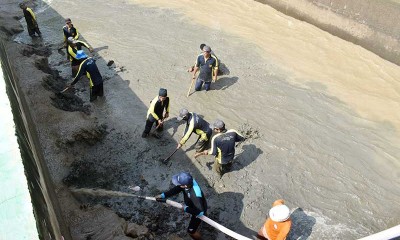 Antisipasi Banjir, Dam Jati Sungai Madiun di Jawa Timur Dilakukan Pengerukan Sedimen