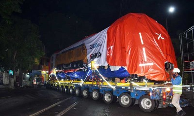 PT INKA (Persero) Kirim Lokomotif Ke Filipina