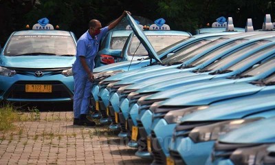 Penjualan Eks Taksi Blue Bird Mencapai 500 Mobil Setiap Bulan