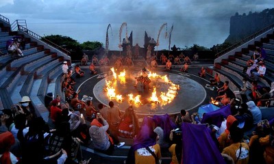 Bali Kembali Perbalakukan PSBB, Atraksi Tari Kecak Uluwatu Ditiadakan Sementara