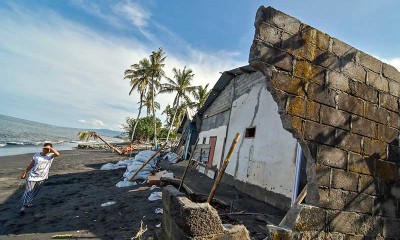 Sejumlah Rumah di Pinggir Pantai NTB Terancam Roboh Karena Abrasi