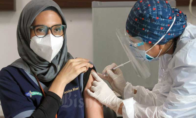 Pemerintah Targetkan Vaksinasi Covid-19 Sebanyak 1,48 Juta Nakes