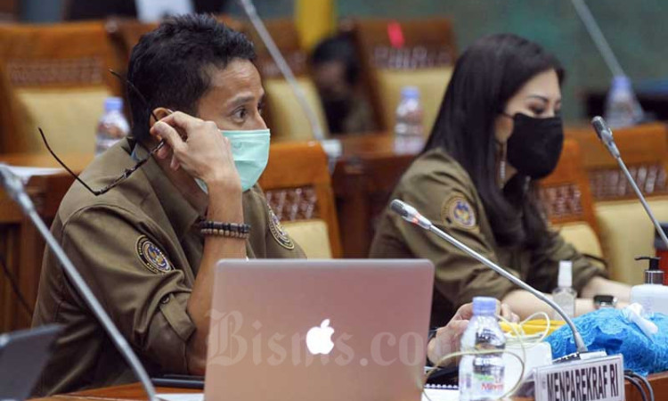 Sandiaga Uno Sampaikan Strategi Dalam Mendongkrak Pariwisata Indonesia Saat Raker Dengan DPR