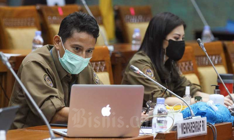 Sandiaga Uno Sampaikan Strategi Dalam Mendongkrak Pariwisata Indonesia Saat Raker Dengan DPR