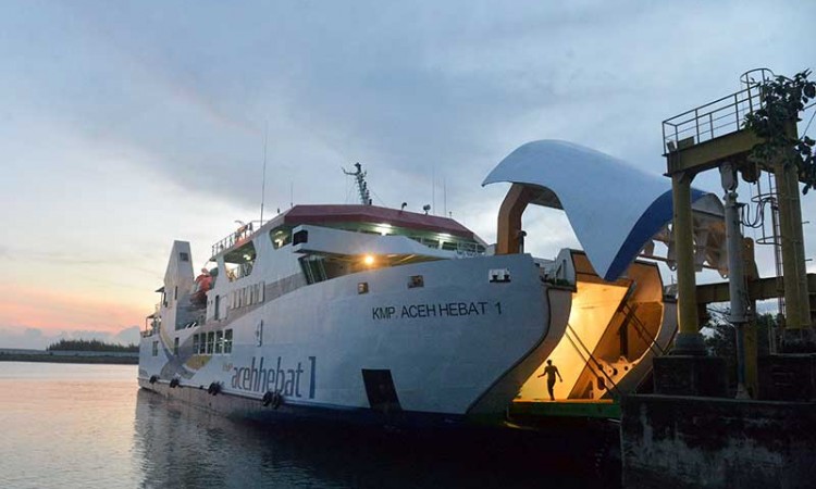 Kedatangan Kapal Baru Aceh Hebat
