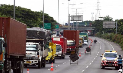 Kemacetan Parah Akibat Jalan Tol Surabaya-Gempol KM 06+200 Ambles