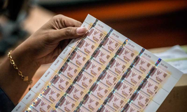 Materai Rp10.000 Mulai Dijual Resmi di Seluruh Kantor Pos