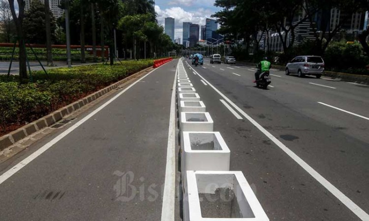 Pemprov DKI Jakarta Akan Membangun Jalur Sepeda Permanen di Kawasan Sudirman-Thamrin