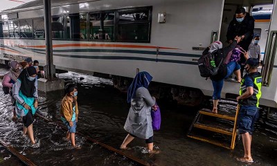 Stasiun Cawang Semarang Kemabali Terendam Banjir