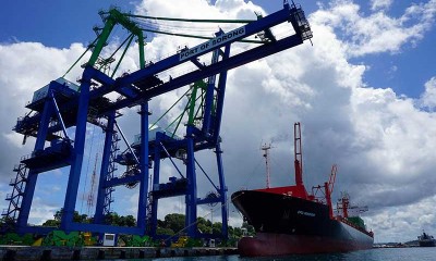PT Pelindo IV Kembangkan Pelabuhan Sorong Untuk Menjadi Pelabuhan Peti Kemas Modern
