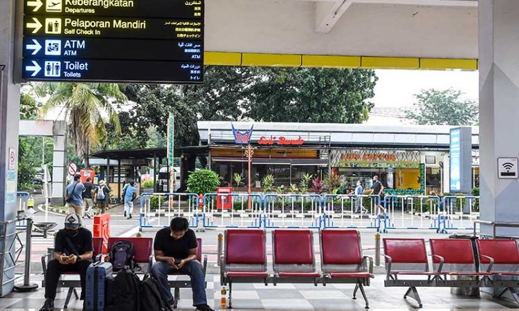 Masih Ditutup, Penerbangan Dari Bandara Halim Perdanakusuma Dipindahkan Ke Bandara Internasional Soekarno Hatta