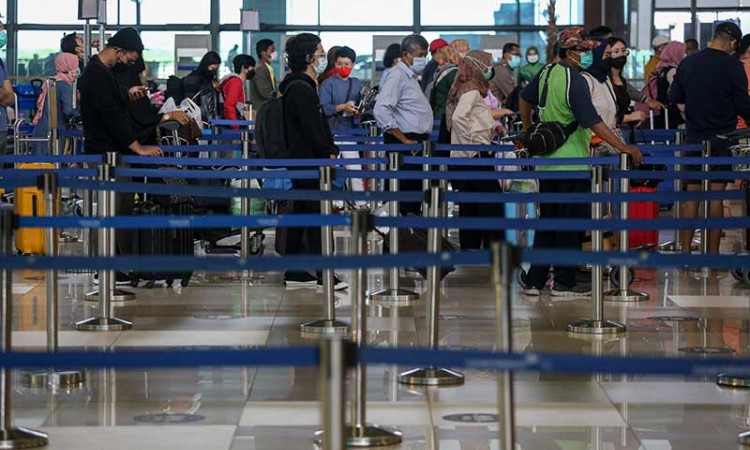 Masih Ditutup, Penerbangan Dari Bandara Halim Perdanakusuma Dipindahkan Ke Bandara Internasional Soekarno Hatta