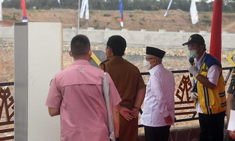 Wakil Presiden Maruf Amin Tinjau Bendungan Way Sekampung di Lampung