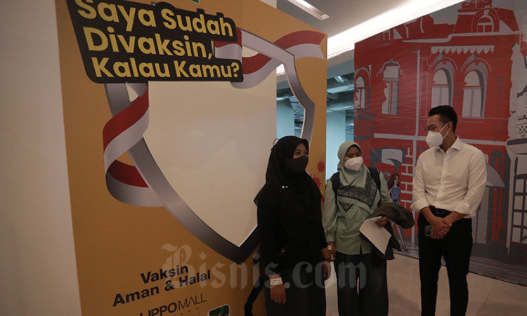 Vaksinasi Untuk Tenaga Pendidik dan Lansia di Lippo Mall Kemang