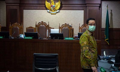 Mantan Mensos Juliari Batubara Jalani Sidang Pertama Kasus Korupsi Bansos Covid-19