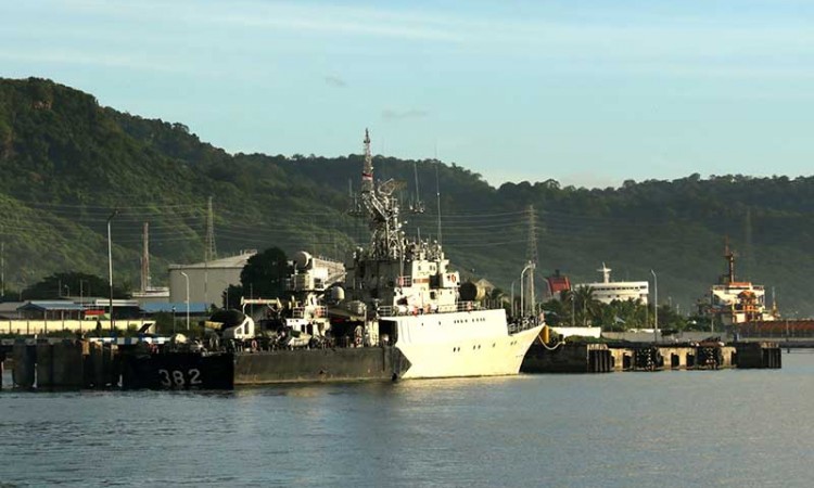 TNI AL Lakukan Operasi Pencarian Kapal Selam KRI Nanggala 402