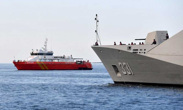 Setelah Dinyatakan Tenggelam, 21 Kapal Dikerahkan Untuk Mencari Keberadaan KRI Nanggala-402