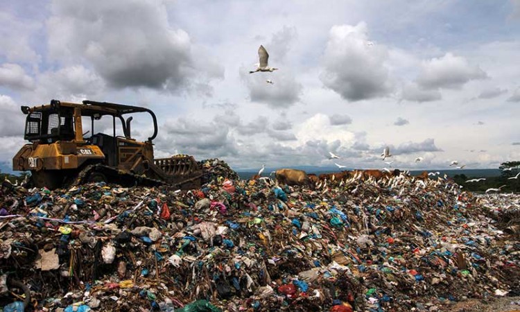 Selama Libur Lebaran Volume Sampah di Aceh Naik Hingga 95 Ton Per Hari