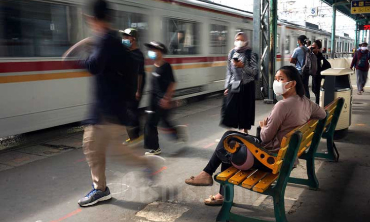 PT KCI Kembali Mengoperasikan Layanan KRL Hingga Pukul 22.00 WIB