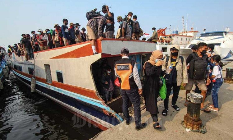 Kembali Dibuka, Pulau Seribu Ramai Dikunjungi Wisatawan