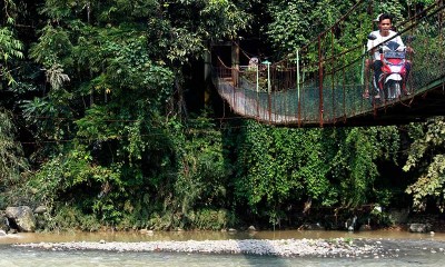 Jembatan Gantung Kantalarang di Bogor Kembali Bisa Dilewati