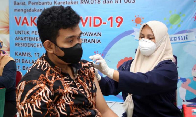 Penghuni MGR Ikuti Vaksinasi Covid-19