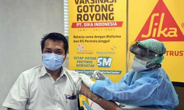 Sika Indonesia Gelar Vaksinasi Untuk Karyawannya