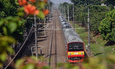 PT KAI Commuter Mengoperasikan 982 Perjalanan KRL Per Hari Selama PPKM Level 4